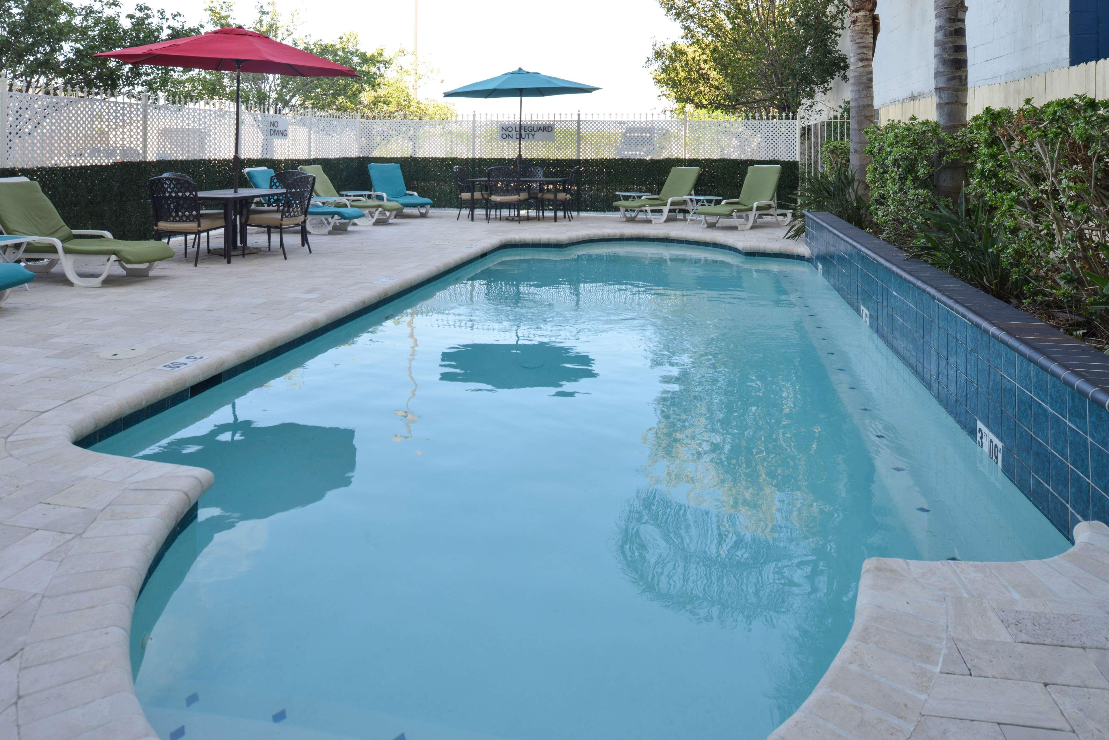 Hotel Comfort & New Orleans Airport North 2*