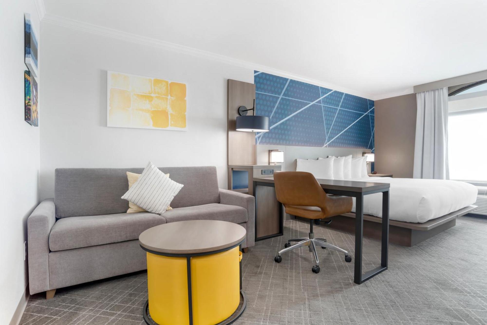 Hotel Comfort & New Orleans Airport North 2*