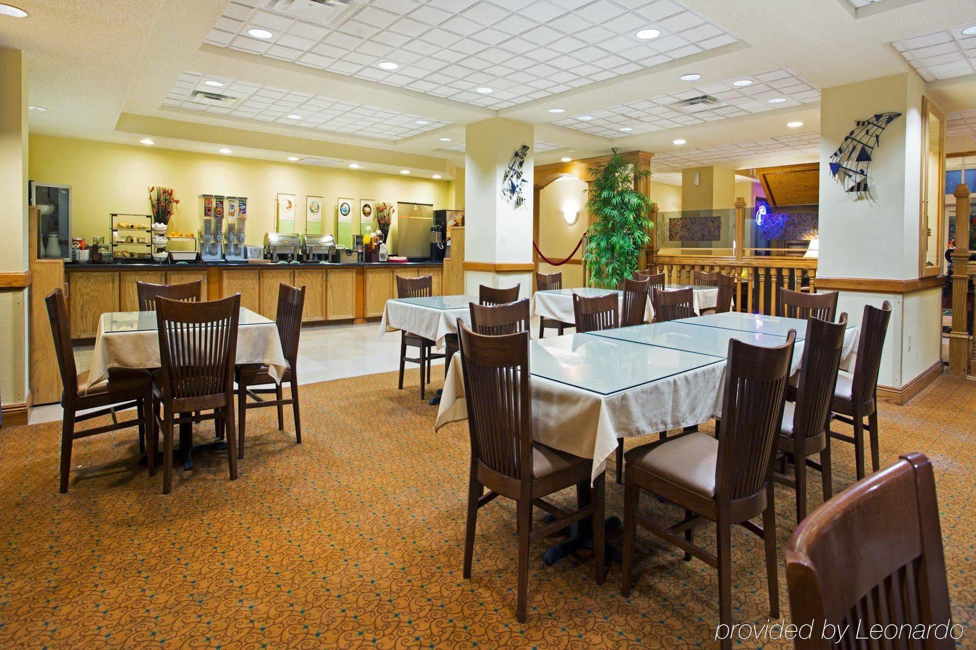 Comfort & New Orleans Airport North Kenner