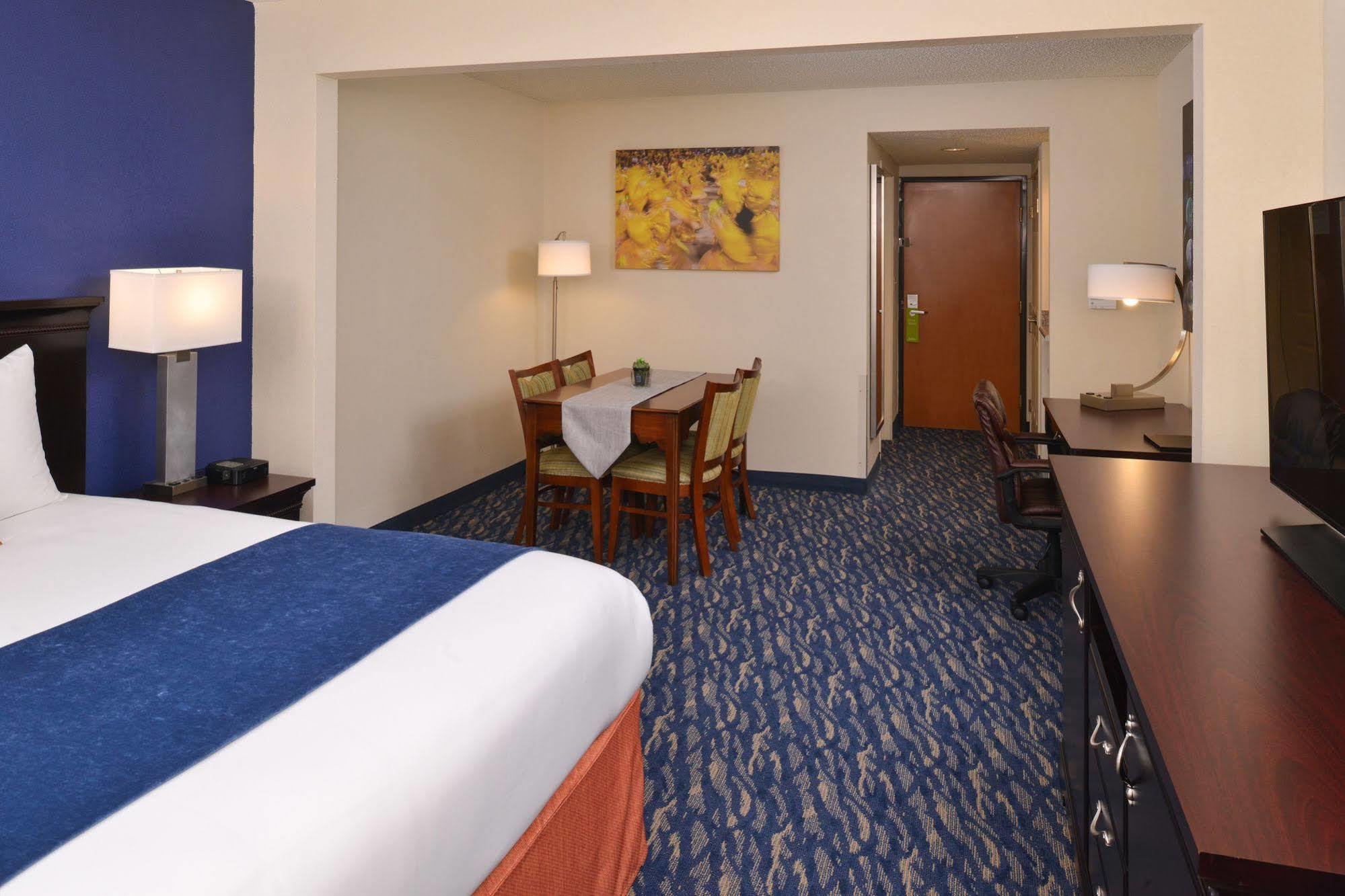 Comfort & New Orleans Airport North 2* Kenner